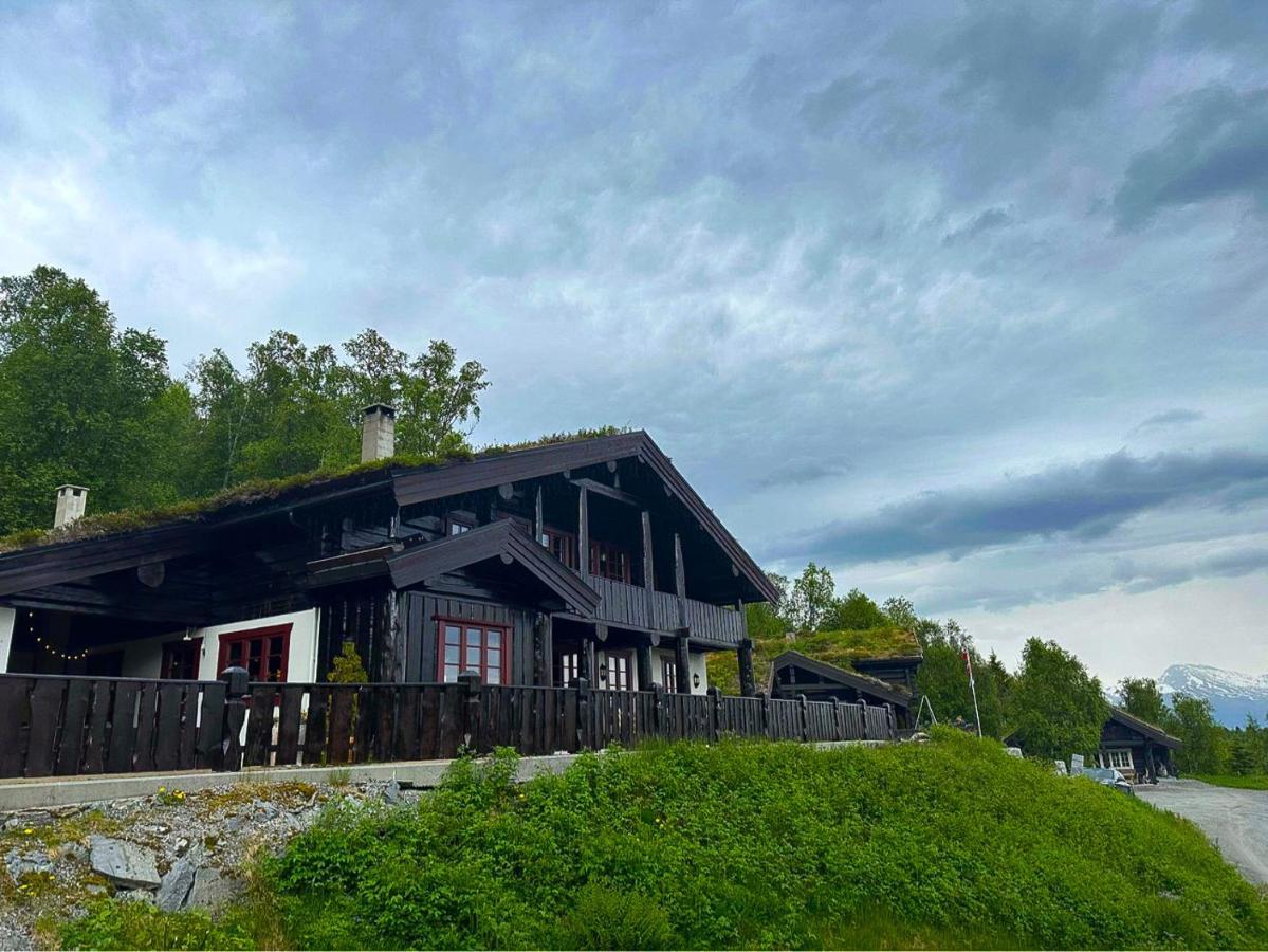 Roalden Mountain Chalet *